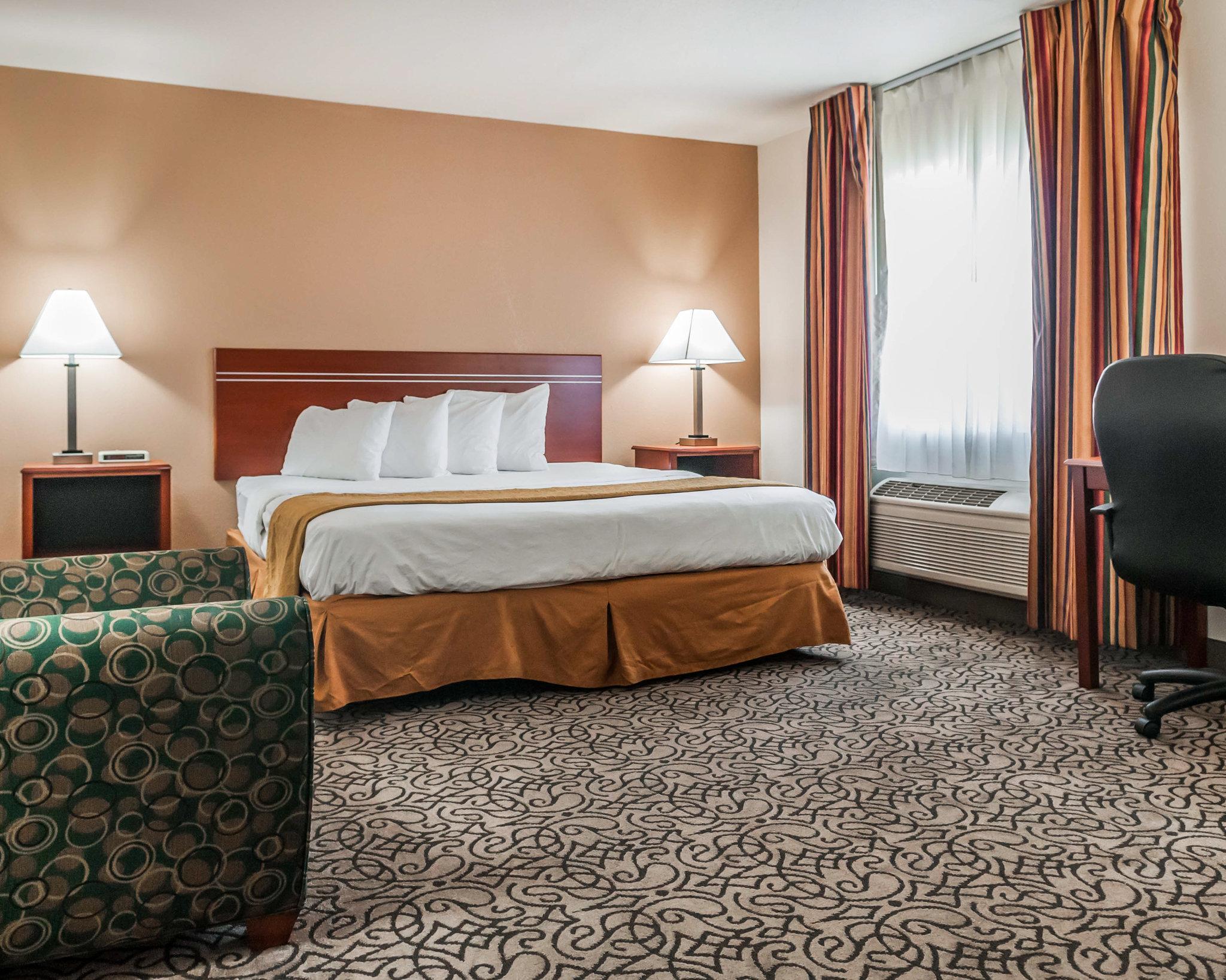 Comfort Inn & Suites بويبلو المظهر الخارجي الصورة