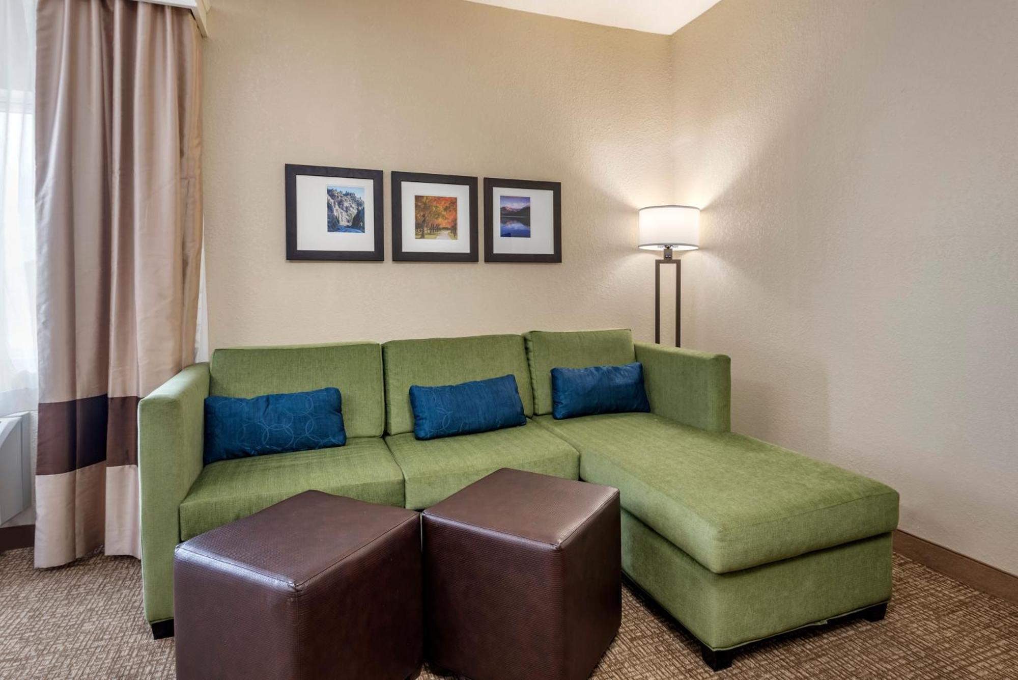 Comfort Inn & Suites بويبلو المظهر الخارجي الصورة