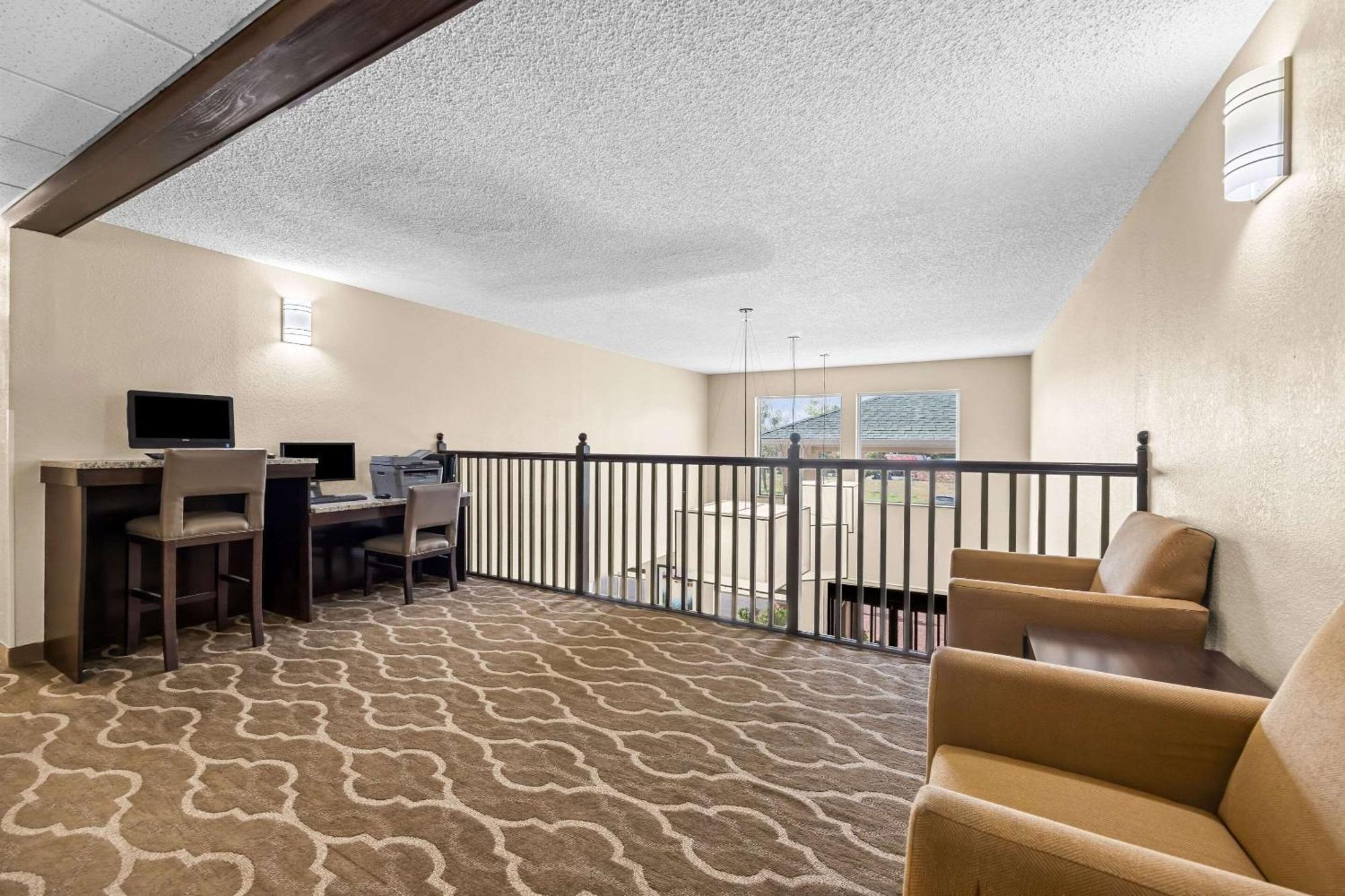Comfort Inn & Suites بويبلو المظهر الخارجي الصورة