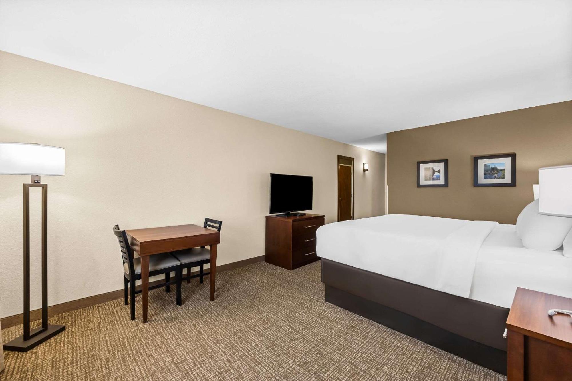 Comfort Inn & Suites بويبلو المظهر الخارجي الصورة