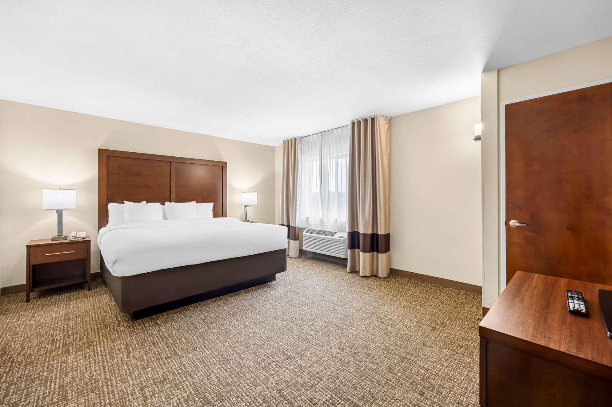Comfort Inn & Suites بويبلو المظهر الخارجي الصورة