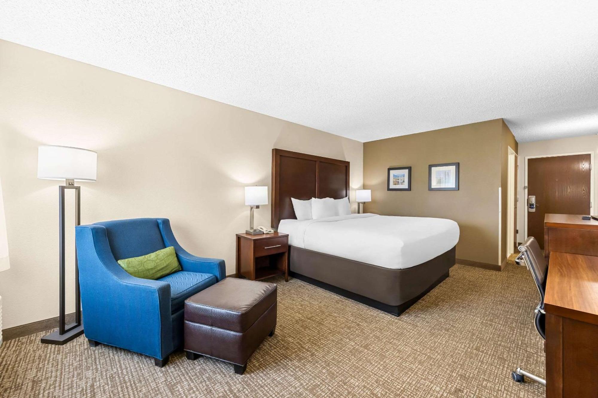 Comfort Inn & Suites بويبلو المظهر الخارجي الصورة